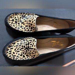Black & Leopard Suede Dress Shoes Aerosoles